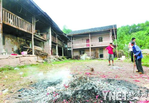 空巢老人自殺三天后被發(fā)現(xiàn)