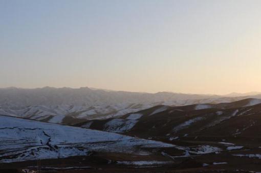 11����Ѯ�Ĵ���ɽ�ѱ��}�}��ѩ���w������� �z��