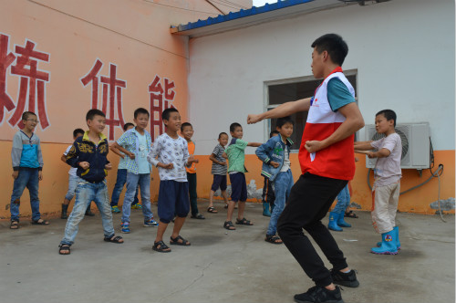 �x�ЌW(xu��)Ժ�tʮ��ů��־Ը����(w��)꠵�ɽ��ʡ�����н��ڿh��Ȫ�l(xi��ng)־Ը����(w��)�����Ȫ�l(xi��ng)�ĺ��ӂ��_�O(sh��)��ȭ���n�����g(sh��)�n�������w�|(zh��)�����M��������ȫ��l(f��)չ��