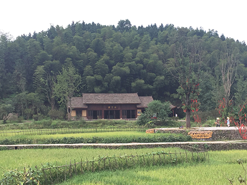 �Ї��һ�Դ���^����@�����cɽˮ��Ȼһ�w��